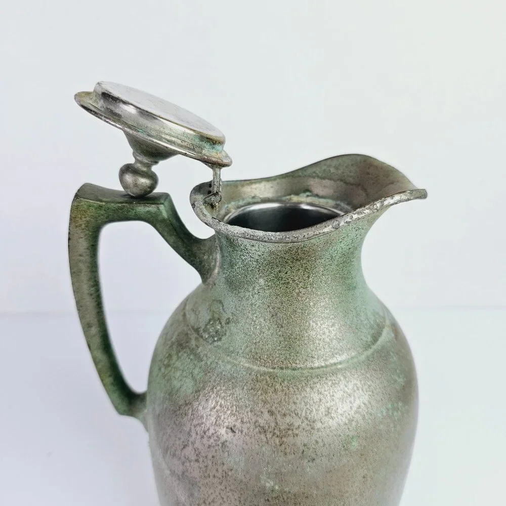 Vintage 1950's Hotel Statler Stanley Insulated Covered Pitcher, 32 Oz. - Picture 4 of 7